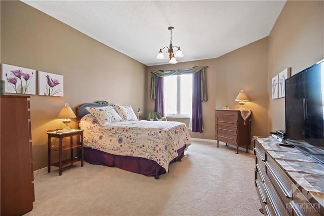 335 Breckenridge Crescent E, Townhouse with 2 bedrooms, 2 bathrooms and 2 parking in Ottawa ON | Image 20