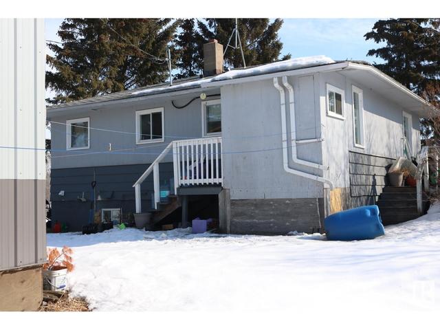 553010 Range Road 153, House detached with 2 bedrooms, 1 bathrooms and null parking in Two Hills County No. 21 AB | Image 9