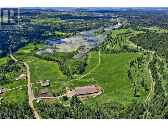 7807 N Bonaparte Road, House other with 2 bedrooms, 2 bathrooms and null parking in Cariboo L BC | Image 2