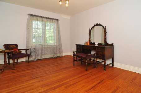 79 Evelyn Ave, House detached with 3 bedrooms, 2 bathrooms and 1 parking in Toronto ON | Image 7
