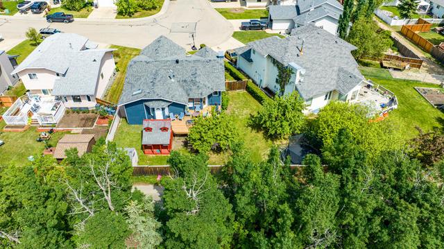 22 Palmer Close, House detached with 5 bedrooms, 2 bathrooms and 4 parking in Sylvan Lake AB | Image 38