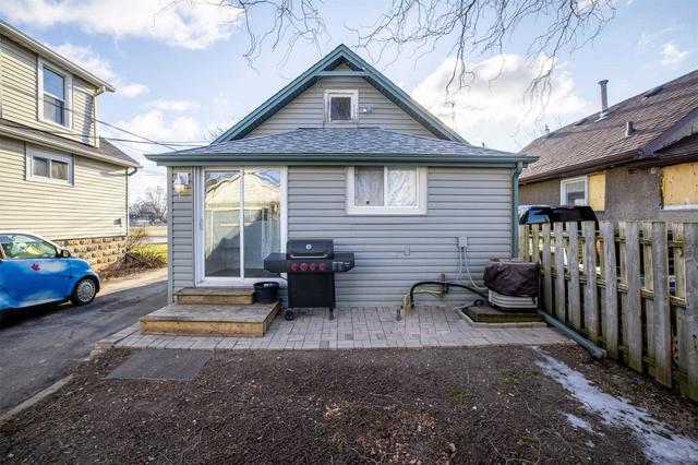 658 Steele St, House detached with 2 bedrooms, 1 bathrooms and 5 parking in Port Colborne ON | Image 10