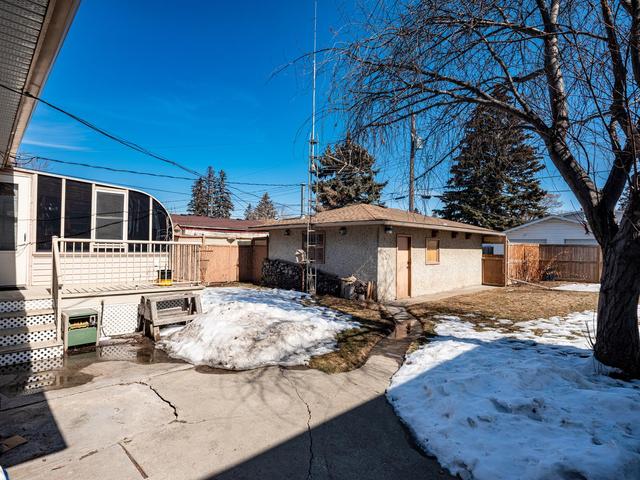 1532 46 Street Se, House detached with 2 bedrooms, 1 bathrooms and 2 parking in Calgary AB | Image 29