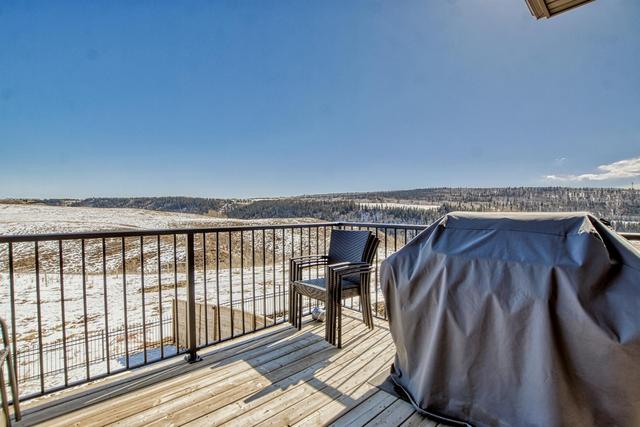 9 Sunvalley View, House detached with 3 bedrooms, 1 bathrooms and 4 parking in Calgary AB | Image 12