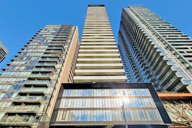 2710 - 28 Wellesley St E, Condo with 0 bedrooms, 1 bathrooms and 0 parking in Toronto ON | Image 1