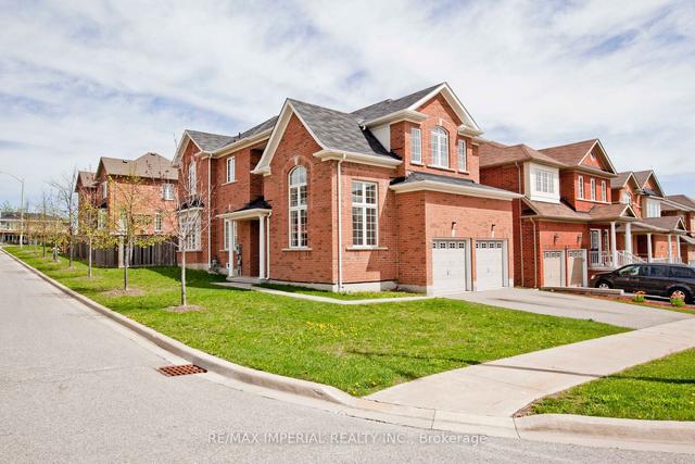 128 Aikenhead Ave, House detached with 4 bedrooms, 4 bathrooms and 4 parking in Richmond Hill ON | Image 11