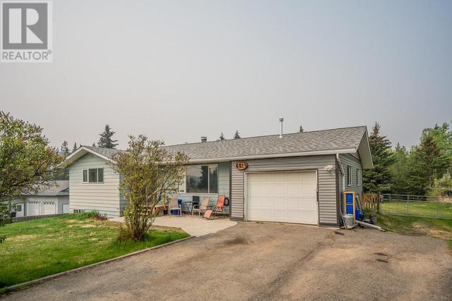 6519 Grey Crescent, House detached with 4 bedrooms, 2 bathrooms and null parking in Cariboo L BC | Image 1