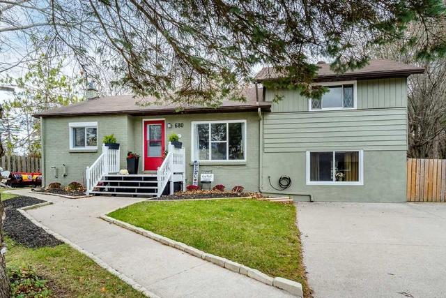 680 7th Ave, House detached with 3 bedrooms, 2 bathrooms and 4 parking in Tay ON | Image 1