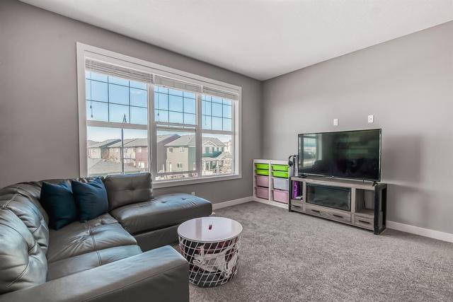 9 Sunvalley View, House detached with 3 bedrooms, 1 bathrooms and 4 parking in Calgary AB | Image 17