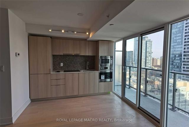 2303 - 955 Bay St, Condo with 1 bedrooms, 1 bathrooms and 0 parking in Toronto ON | Image 3