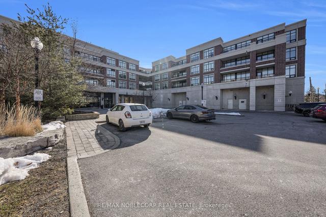 223 - 2396 Major Mackenzie Dr, Condo with 2 bedrooms, 2 bathrooms and 2 parking in Vaughan ON | Image 12