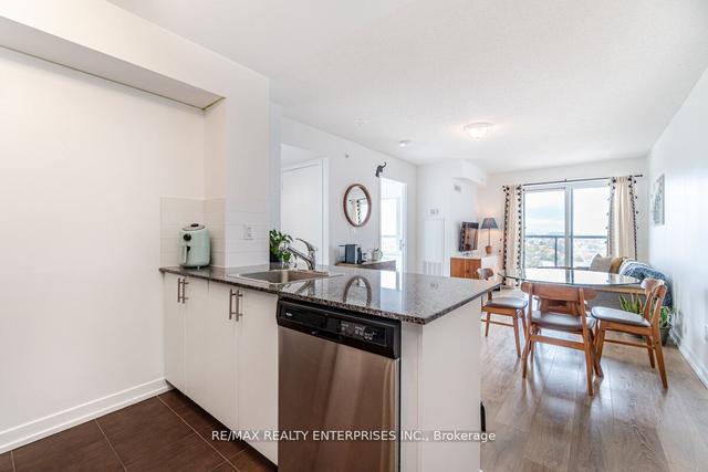 2208 - 1420 Dupont St, Condo with 2 bedrooms, 1 bathrooms and 1 parking in Toronto ON | Image 25