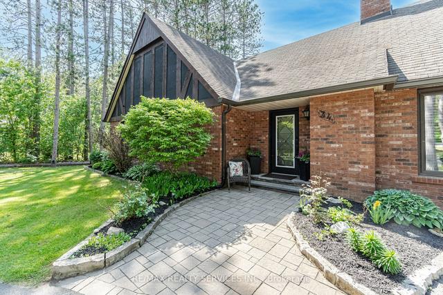 34 Damascus Dr, House detached with 3 bedrooms, 4 bathrooms and 13 parking in Caledon ON | Image 12