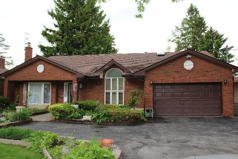 102 Dunelm St, House detached with 3 bedrooms, 4 bathrooms and 6 parking in Toronto ON | Image 1