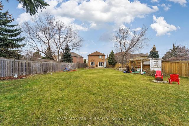 22 Natalie Crt, House detached with 4 bedrooms, 4 bathrooms and 4 parking in Brampton ON | Image 30