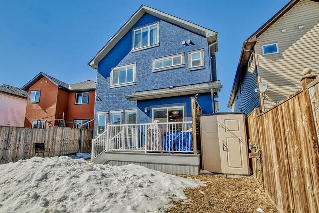327 Skyview Shores Manor Ne, House detached with 6 bedrooms, 5 bathrooms and 4 parking in Calgary AB | Image 46