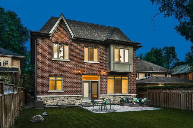 102 Dinnick Cres, House detached with 4 bedrooms, 7 bathrooms and 6 parking in Toronto ON | Image 31