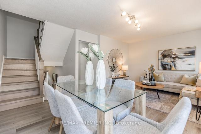 10 Kelso Cres, House attached with 3 bedrooms, 3 bathrooms and 2 parking in Vaughan ON | Image 27