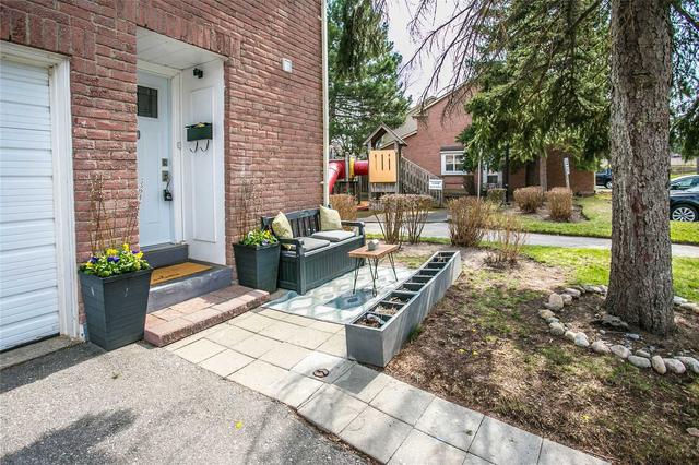 10 - 3380 South Millway Dr, Townhouse with 3 bedrooms, 3 bathrooms and 3 parking in Mississauga ON | Image 23