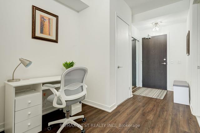 1708 - 10 Park Lawn Rd, Condo with 1 bedrooms, 1 bathrooms and 1 parking in Toronto ON | Image 14