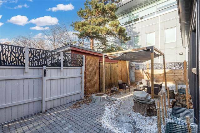 c - 7 Rosebery Avenue, House detached with 2 bedrooms, 2 bathrooms and null parking in Ottawa ON | Image 13