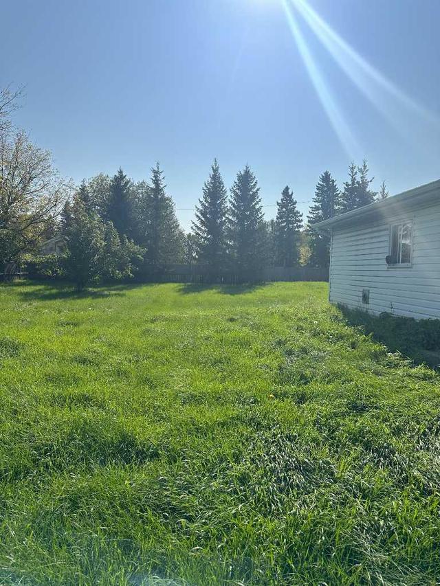 308 4 Avenue, House detached with 4 bedrooms, 1 bathrooms and 6 parking in Camrose County AB | Image 7