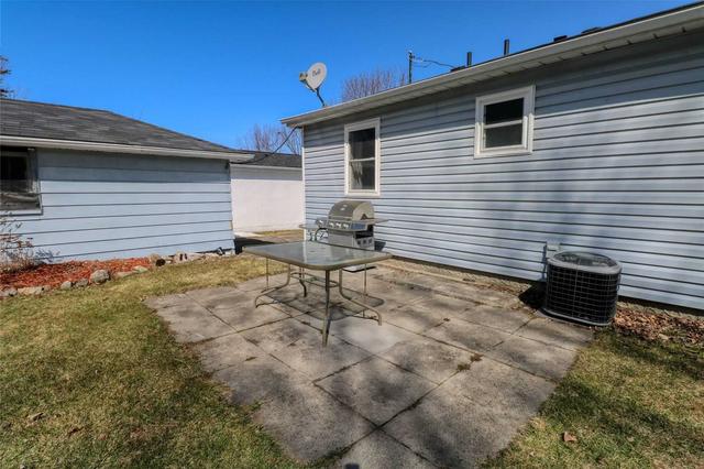 511 North St, House detached with 2 bedrooms, 1 bathrooms and 5 parking in Brock ON | Image 7