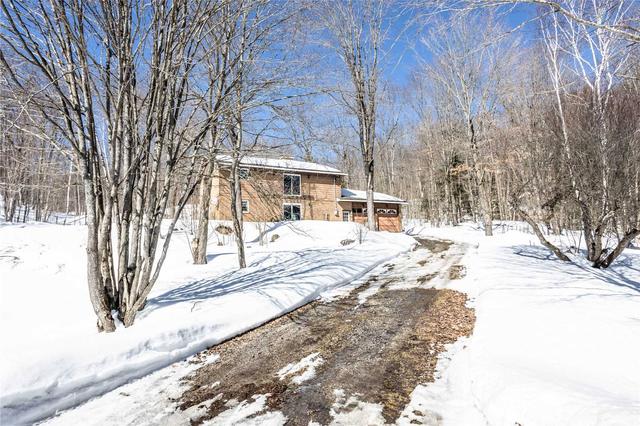 1274 Camel Lake Rd, House detached with 2 bedrooms, 2 bathrooms and 12 parking in Muskoka Lakes ON | Image 25
