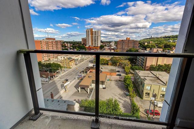 1802 - 49 Walnut St S, Condo with 2 bedrooms, 2 bathrooms and 1 parking in Hamilton ON | Image 9