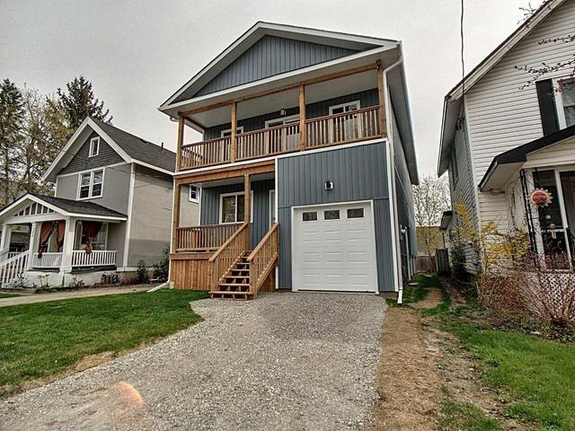102 Dunlop St, House detached with 4 bedrooms, 3 bathrooms and 2 parking in Orillia ON | Image 1