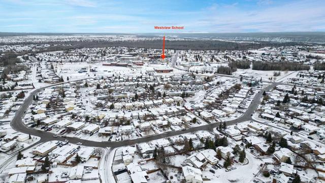 284 Ermine Crescent, House detached with 4 bedrooms, 2 bathrooms and 12 parking in Wood Buffalo AB | Image 43