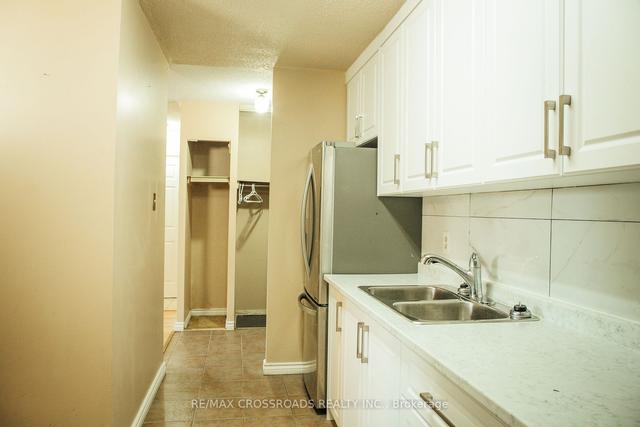 207 - 15 Torrance Rd, Condo with 1 bedrooms, 1 bathrooms and 1 parking in Toronto ON | Image 18