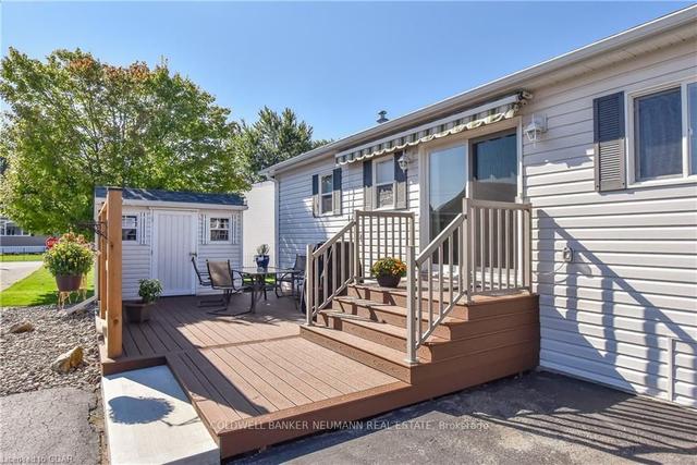 28 Elm St, Condo with 2 bedrooms, 2 bathrooms and 2 parking in Puslinch ON | Image 29