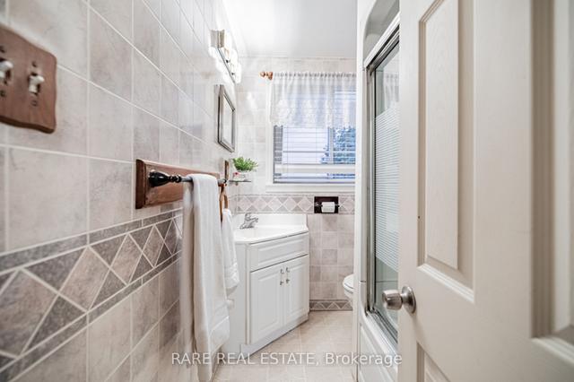 287 Sixth St, House attached with 3 bedrooms, 2 bathrooms and 1 parking in Toronto ON | Image 19