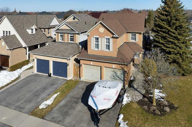 20 Dalebrooke Cres, House detached with 3 bedrooms, 3 bathrooms and 6 parking in Whitby ON | Image 1