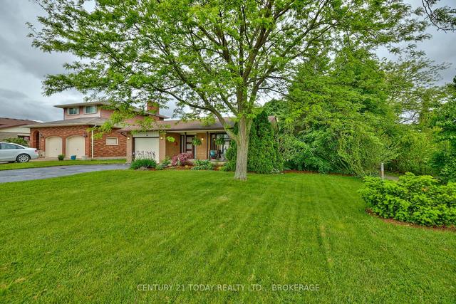 18 Valencia Dr, House detached with 3 bedrooms, 3 bathrooms and 5 parking in St. Catharines ON | Image 31