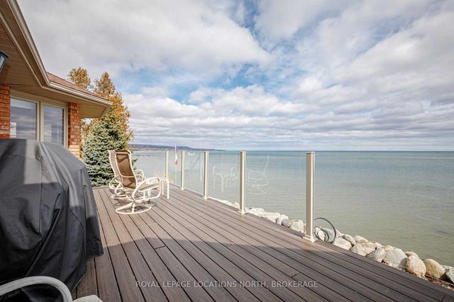 431 Grandview Dr, House detached with 2 bedrooms, 3 bathrooms and 5.5 parking in Meaford ON | Image 6