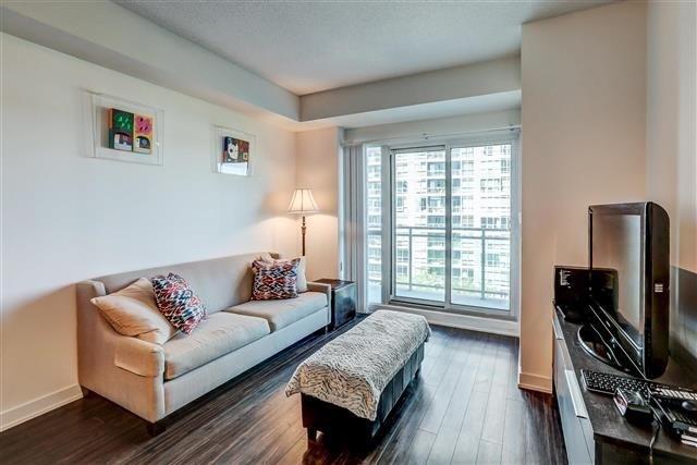 1033 - 165 Legion Rd N, Condo with 1 bedrooms, 1 bathrooms and 1 parking in Toronto ON | Image 5