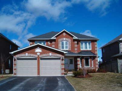 102 Amberview Dr, House detached with 4 bedrooms, 3 bathrooms and 4 parking in Georgina ON | Image 1