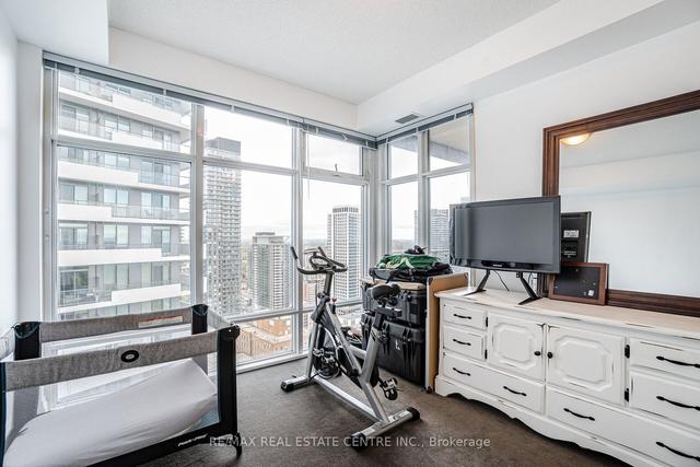 3711 - 2191 Yonge St, Condo with 2 bedrooms, 3 bathrooms and 1 parking in Toronto ON | Image 34