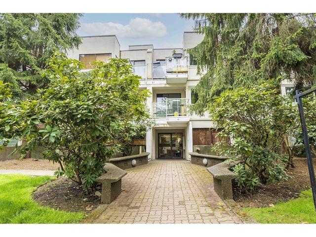 111 - 830 E 7th Avenue, Condo with 0 bedrooms, 1 bathrooms and null parking in Vancouver BC | Image 1
