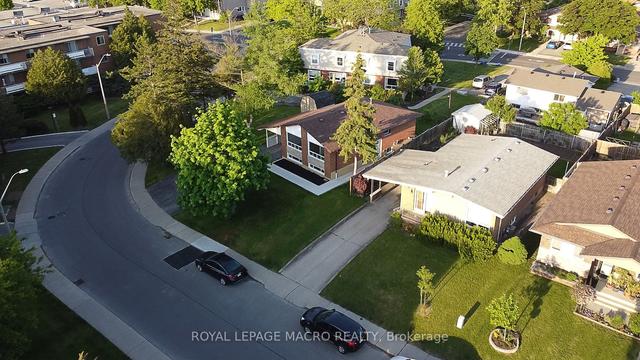 15 Champlain Ave, House detached with 3 bedrooms, 2 bathrooms and 6 parking in Hamilton ON | Image 27