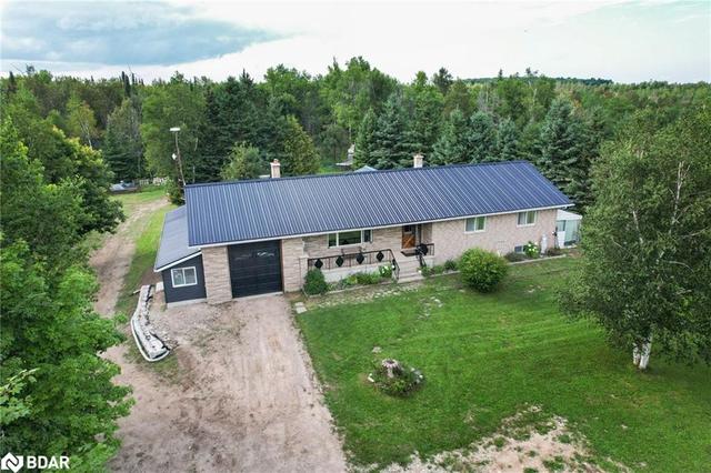 643117 270 Sideroad, House detached with 3 bedrooms, 1 bathrooms and 13 parking in Melancthon ON | Image 22