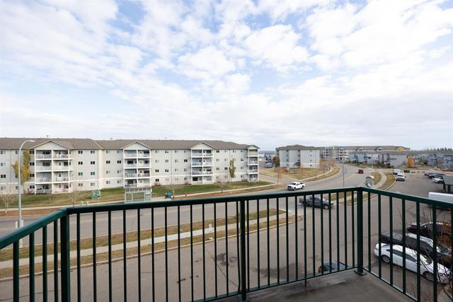 2402 - 200 Lougheed Drive, Condo with 2 bedrooms, 1 bathrooms and 2 parking in Wood Buffalo AB | Image 5