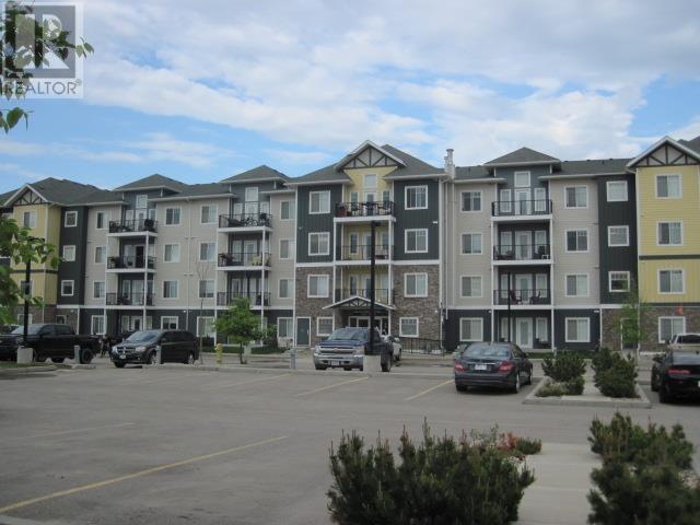 204 - 11203 105 Avenue, Condo with 2 bedrooms, 2 bathrooms and null parking in Fort St. John BC | Image 1