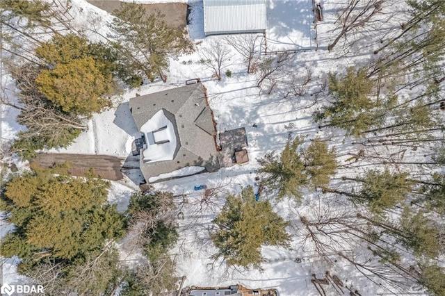 1033 Picard Lane, House detached with 3 bedrooms, 2 bathrooms and 8 parking in Gravenhurst ON | Image 20