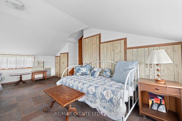 381 Partridge Hollow Rd, House detached with 4 bedrooms, 2 bathrooms and 10 parking in Prince Edward County ON | Image 10