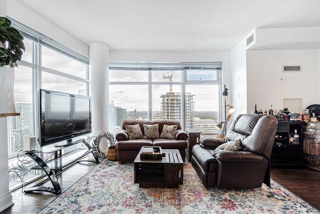3711 - 2191 Yonge St, Condo with 2 bedrooms, 3 bathrooms and 1 parking in Toronto ON | Image 24