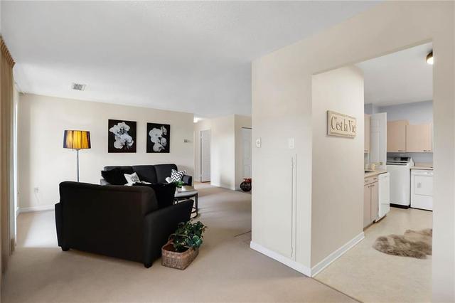 313 - 300 Everglade Crescent, Condo with 2 bedrooms, 2 bathrooms and 1 parking in London ON | Image 14