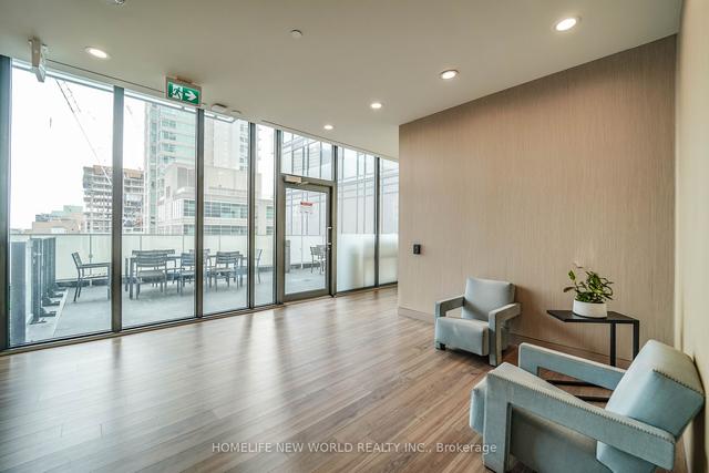 1902 - 25 Richmond St E, Condo with 1 bedrooms, 1 bathrooms and 0 parking in Toronto ON | Image 26
